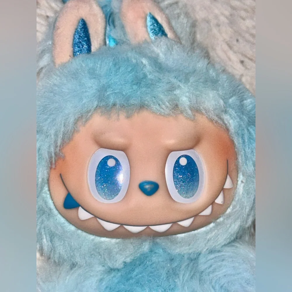 Labubu The Monsters Big Into Energy Hope - Picture 3 of 14